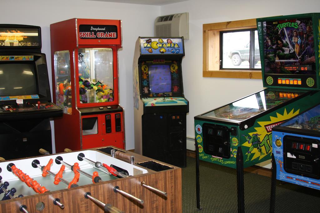 Budget Host Inn & Suites Сент-Игнас Экстерьер фото